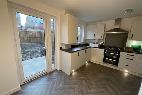 3 bedroom terraced house to rent, Blackband Terrace, Glasgow G72