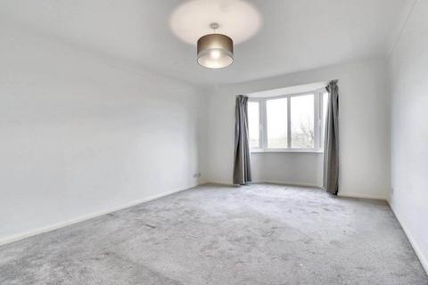 undefined, Clowser Close, Sutton