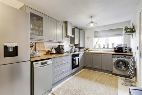 3 bedroom terraced house for sale, Marsham Drive, Arnold NG5