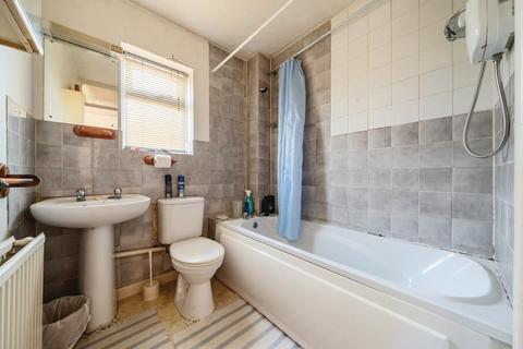 1 bedroom detached house for sale, Banbury,  Oxfordshire,  OX16