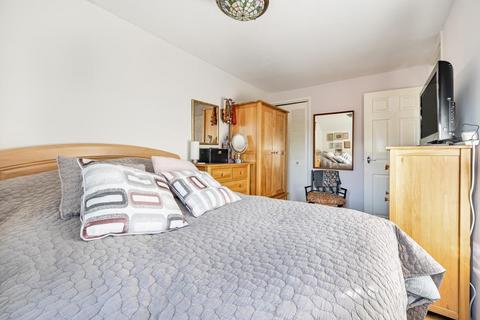 3 bedroom semi-detached house for sale, Henley-on-Thames,  Oxfordshire,  RG9