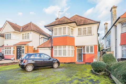 3 bedroom detached house for sale, Mowbray Road, Edgware