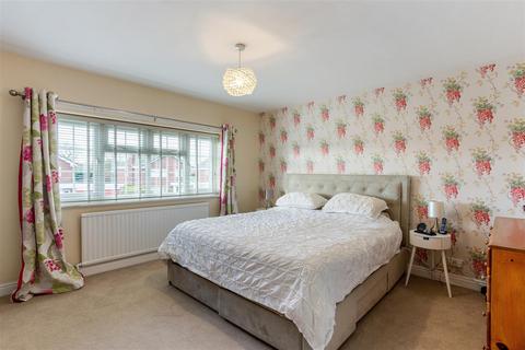 5 bedroom house for sale, 48 Sheppenhall Grove, Aston, Nantwich, CW5 8DF