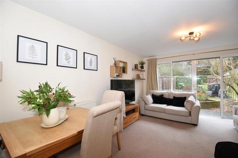 undefined, Siena Drive, Crawley