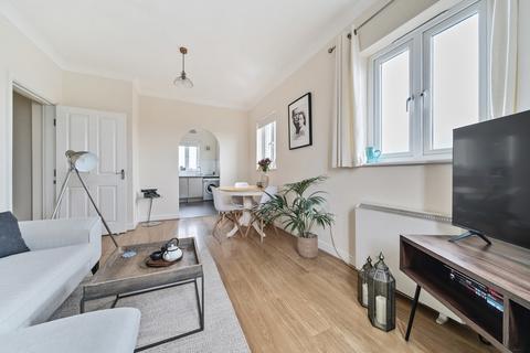 57 Amethyst Drive, Sittingbourne, ME10 5LE
