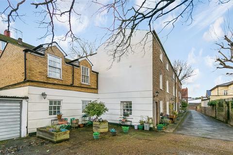 2 bedroom end of terrace house for sale, Kew Road, Kew, Surrey, TW9