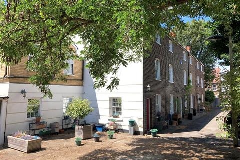 2 bedroom end of terrace house for sale, Kew Road, Kew, Surrey, TW9
