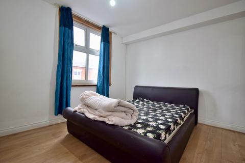 65 Bridge Road, Leicester, LE5 3LB