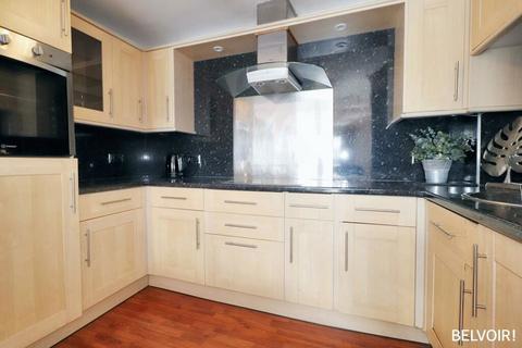 2 bedroom flat for sale, Atlantic Wharf, . CF10