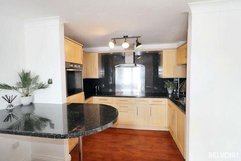 2 bedroom flat for sale, Atlantic Wharf, . CF10