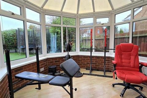 25 Nene Way, Hilton, Derby, DE65 5HX