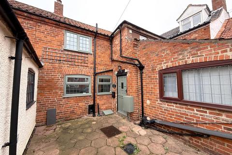 2 bedroom semi-detached house for sale, Queen Street, Bottesford