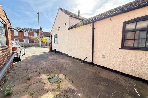 undefined, Queen Street, Bottesford