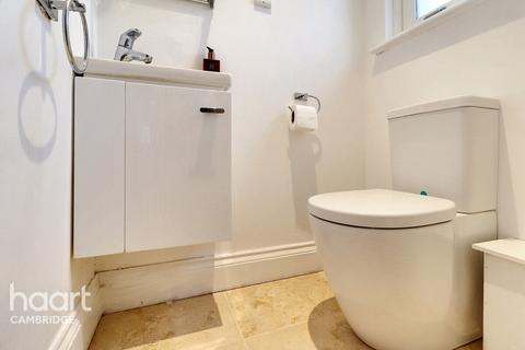 49 Alpha Terrace, Trumpington, Cambridge, CB2 9HS
