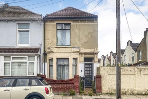 3 bedroom end of terrace house for sale, 2A Tennyson Road, Portsmouth, Hampshire, PO2 7RY