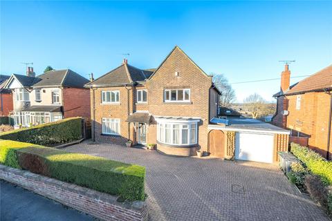 5 bedroom detached house for sale, Sandhill Drive, Leeds