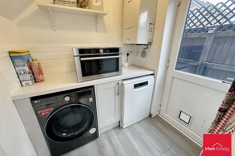 24 Sandywarps, Irlam, Manchester, M44 6RF