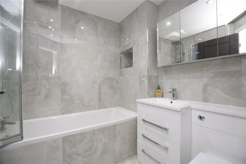 1 bedroom apartment for sale, Burns Avenue, Chadwell Heath, Romford, RM6