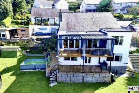 5 bedroom detached house for sale, Gwylan Uchaf, Y Felinheli, Gwynedd, LL56