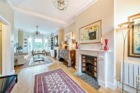 4 bedroom terraced house for sale, Hartland Road, Queens Park