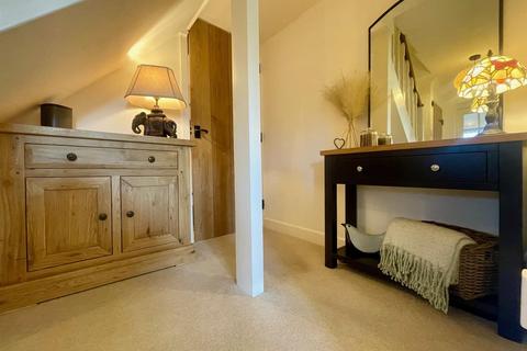 3 bedroom cottage for sale, Oakley Lane, Wimborne