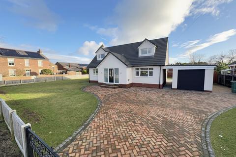 4 bedroom detached house for sale, Kirkham Road, Kirkham PR4