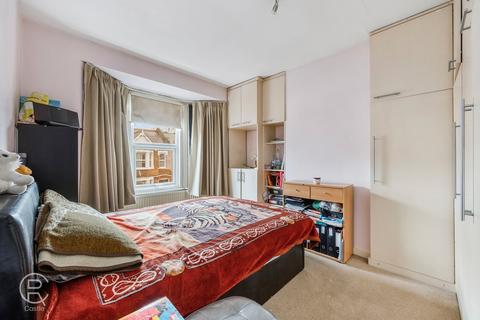 46 Deans Road, London, W7 3QB