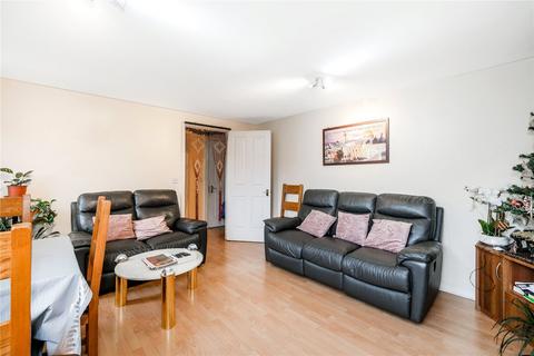 2 bedroom flat for sale, Birch Court, Chadwell Heath RM6