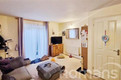 2 bedroom terraced house for sale, Eastbury Way, Swindon, Wiltshire