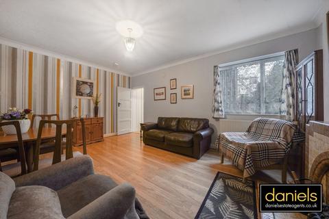 2 bedroom ground floor flat for sale, Baker Road, Harlesden , London, NW10