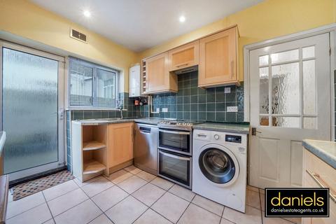 2 bedroom ground floor flat for sale, Baker Road, Harlesden , London, NW10