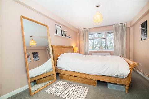 1 bedroom apartment for sale, Walpole Road, Teddington, TW11