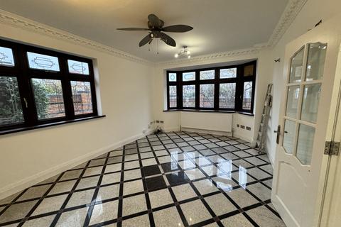 167 Spring Grove Road, Isleworth, TW7 4BJ