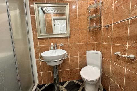 167 Spring Grove Road, Isleworth, TW7 4BJ