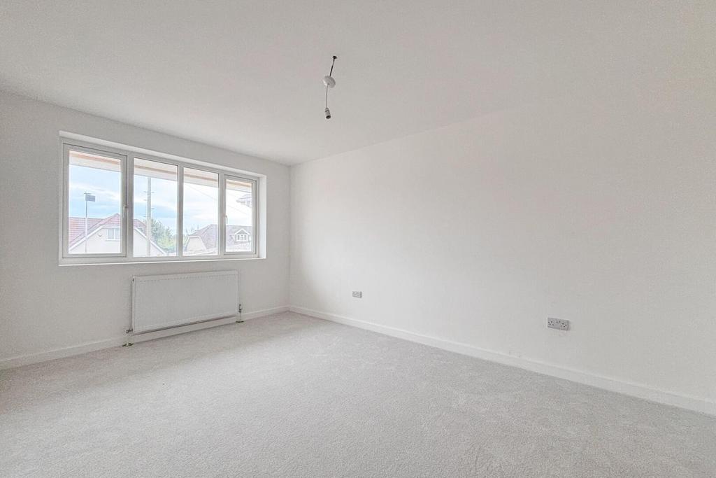 Bedroom 4 (g/f)