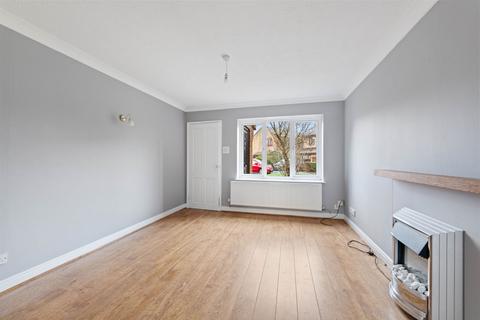 74 Belton Grove, Grantham, NG31 9HH