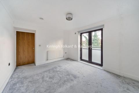 2 bedroom flat for sale, Old Farm Avenue, Southgate