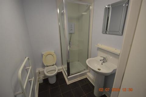 3 bedroom maisonette to rent, Life Building, Hulme M15