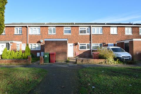 3 bedroom terraced house to rent, Grampian Way, Langley, Berkshire, SL3