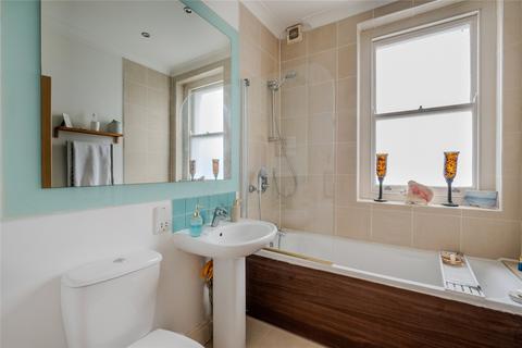 2 bedroom apartment for sale, Streatham High Road, London SW16