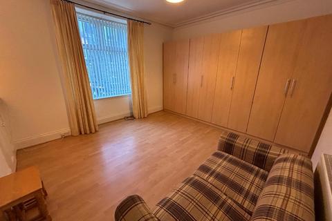 1 bedroom flat to rent, Menzies Road, Torry, Aberdeen, AB11