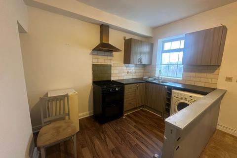 1 bedroom flat to rent, North Street, Oadby, Leicester LE2