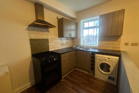 1 bedroom flat to rent, North Street, Oadby, Leicester LE2