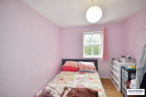 2 bedroom house for sale, Chamberlayne Avenue, Wembley