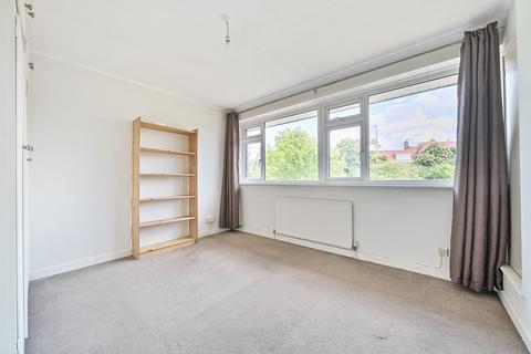 Flat 4, Romney House Abbey Park, Beckenham, BR3 1QA