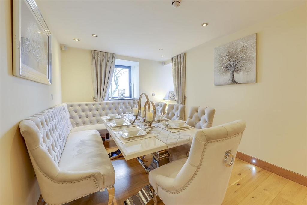 Dining Room Alt