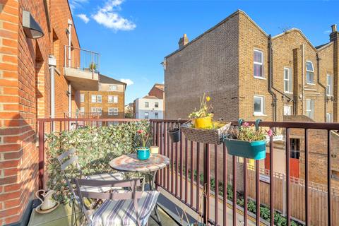 1 bedroom flat for sale, Symphony Grove, London, SE26