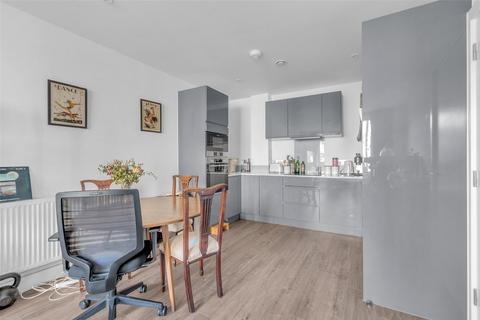 1 bedroom flat for sale, Symphony Grove, London, SE26