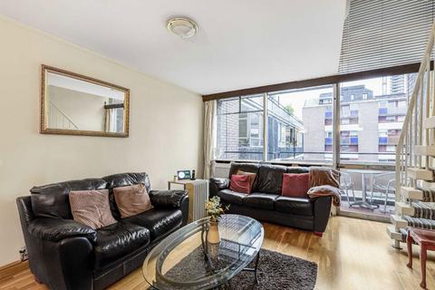 2 bedroom flat for sale, Golden Lane Estate, London EC1Y