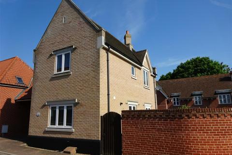 2 bedroom detached house for sale, Black Barn Close, Lower Somersham IP8